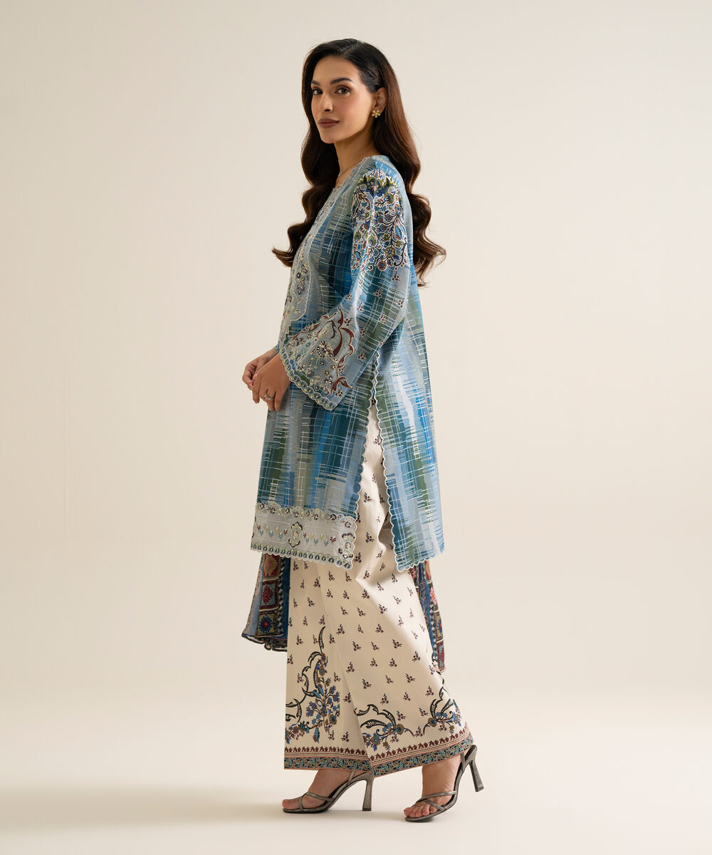 Women's Unstitched Blended Chiffon Printed Black 3 Piece Suit