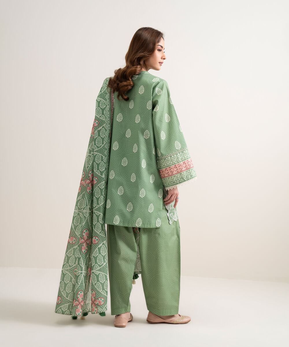 Women's Unstitched Lawn Embroidered Green 3 Piece Suit