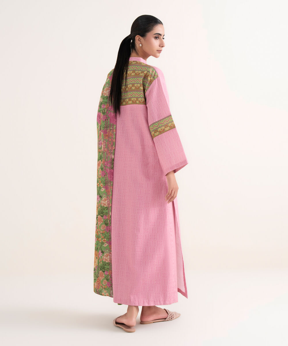 Women's Unstitched Light Khaddar Printed Pink Three Piece Suit