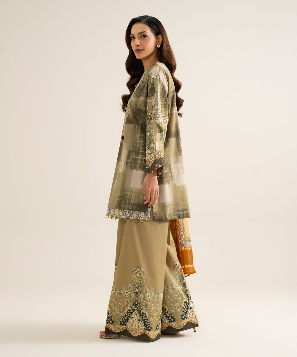Women's Unstitched Blended Chiffon Printed Green 3 Piece Suit