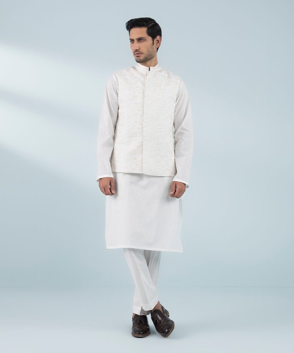 00002561DAD8 00002561DAD8 Men's Waistcoat