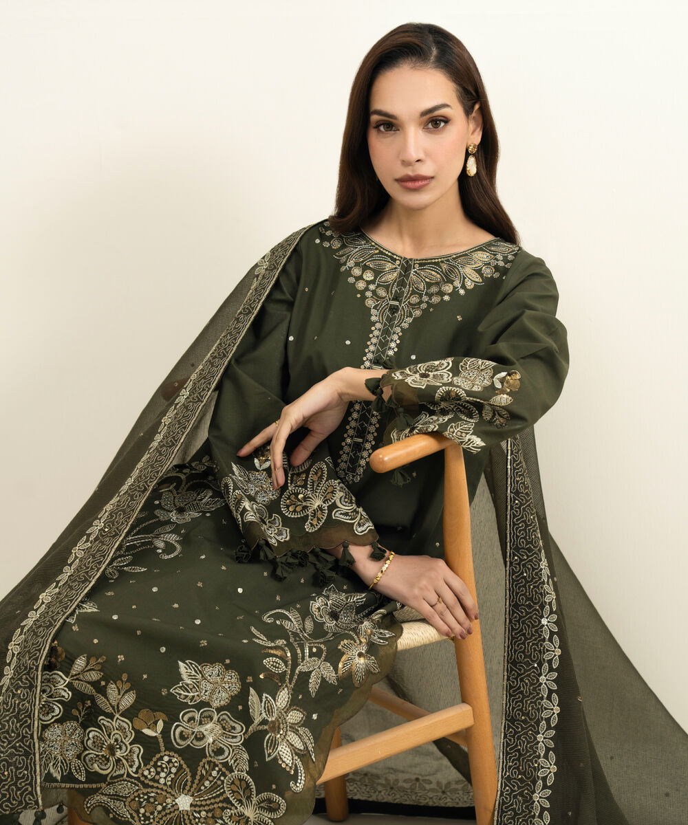 Women's Unstitched Lawn Embroidered Green 3 Piece Suit