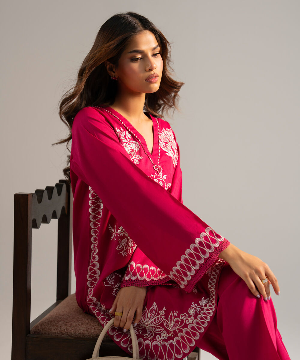 Women's RTW Crosshatch Embroidered Pink Straight Shirt
