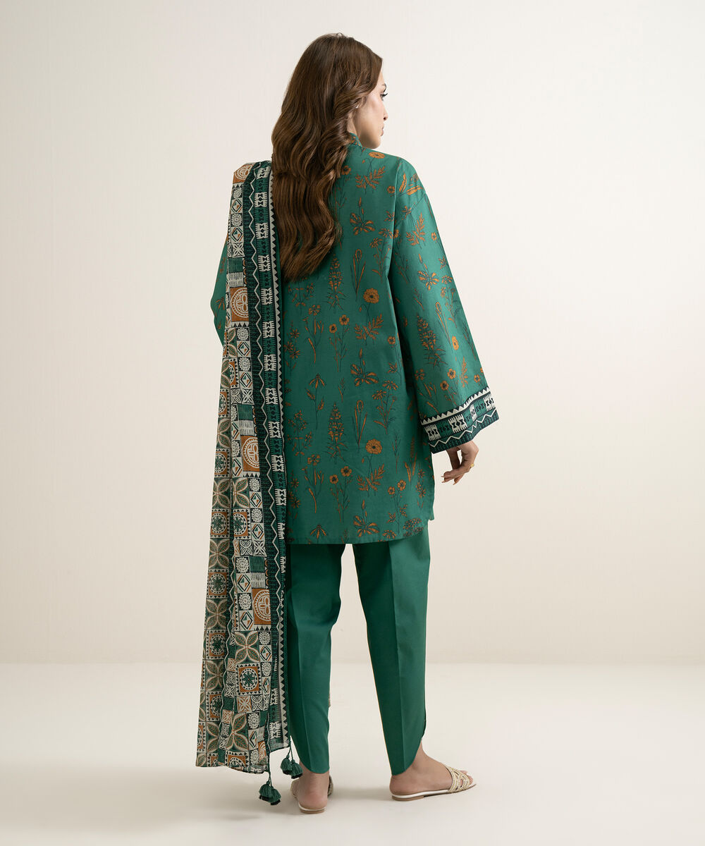 Women's Unstitched Lawn Printed Green 3 Piece Suit