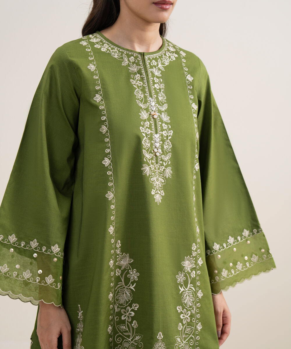 Women's Unstitched Slub Lawn Embroidered Parrot Green 3 Piece Suit