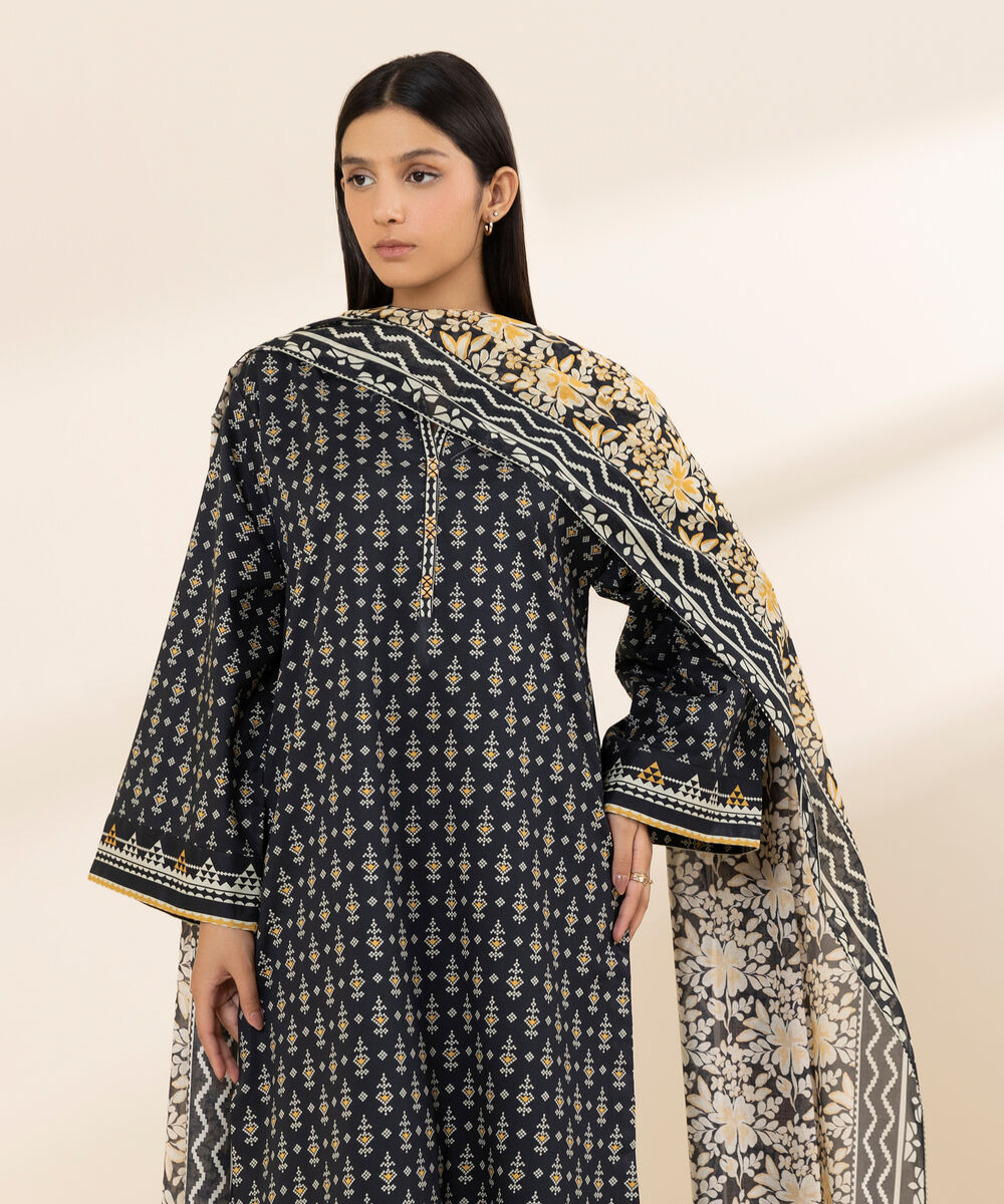 Women's Unstitched Lawn Printed Black 3 Piece Suit