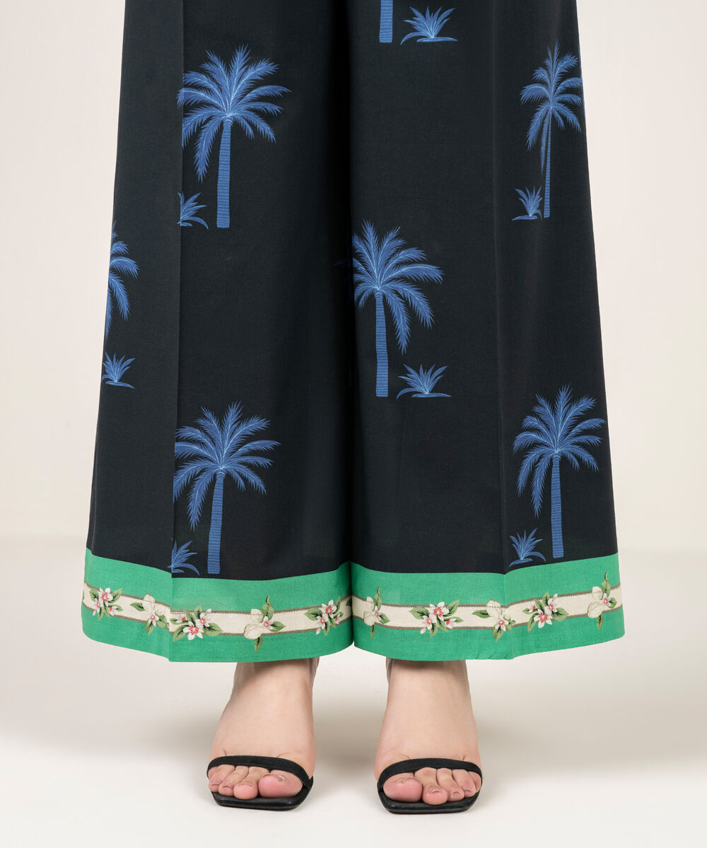 Women's RTW Cambric Printed Black Flared Pants