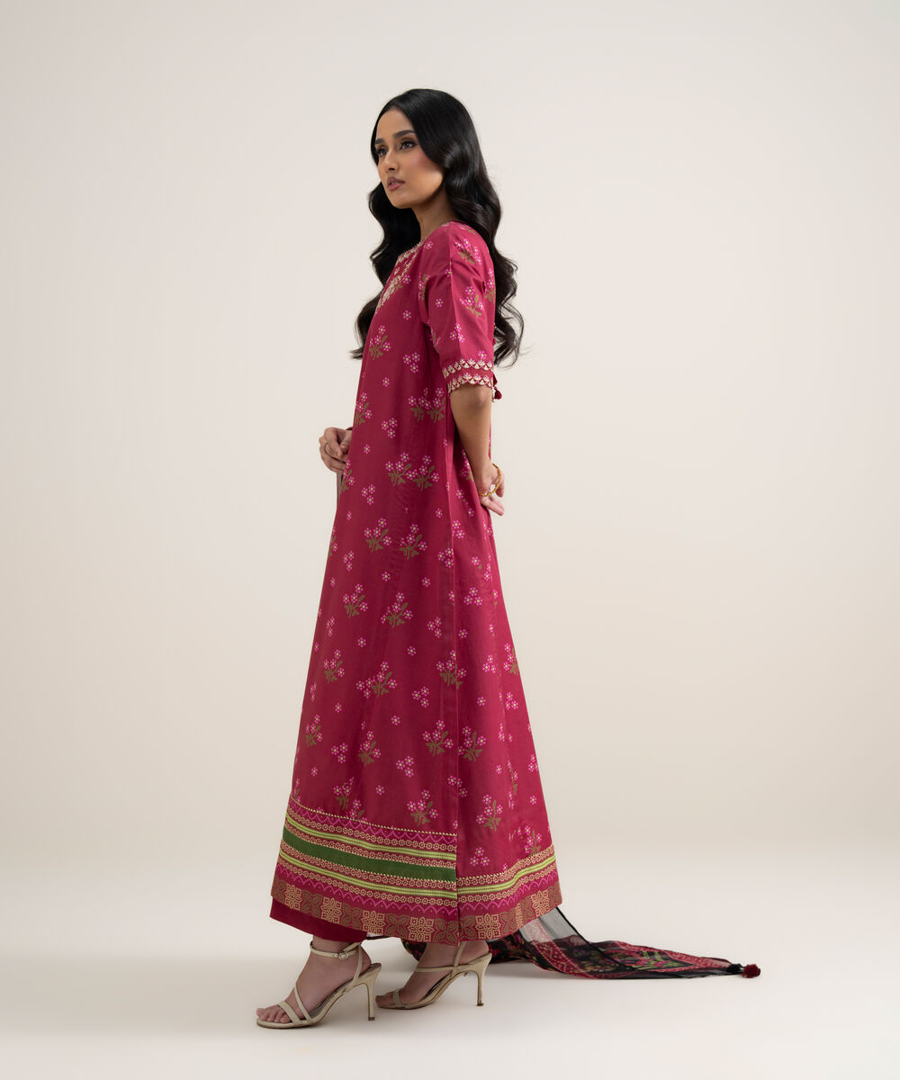 Women's Unstitched Lawn Embroidered Magenta 3 Piece Suit