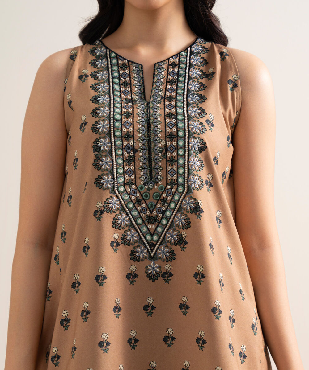Women's Unstitched Embroidered Linen Brown 3 Piece Suit