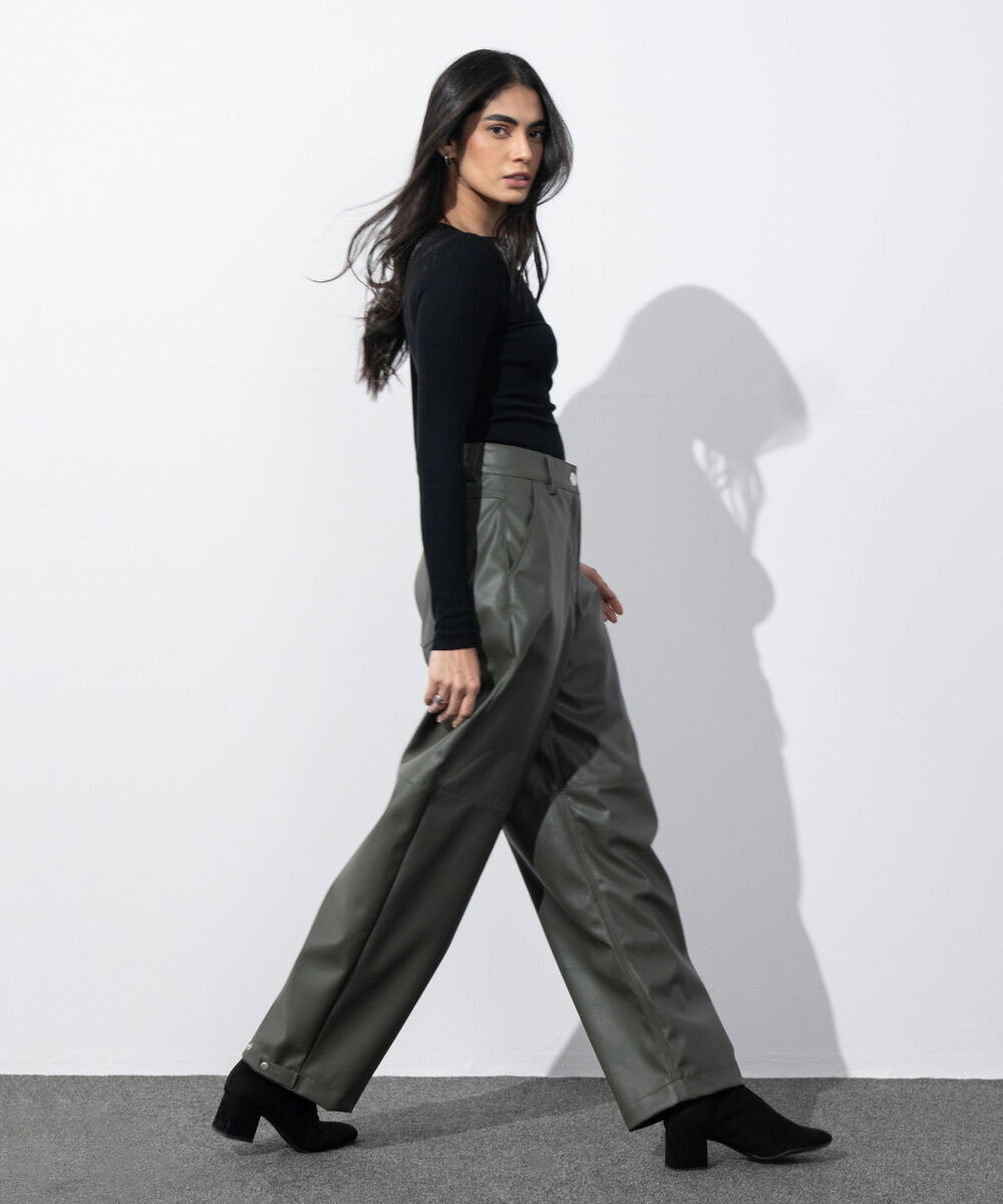 Women's Western Wear Olive Green Faux Leather Barrel-Fit Trousers