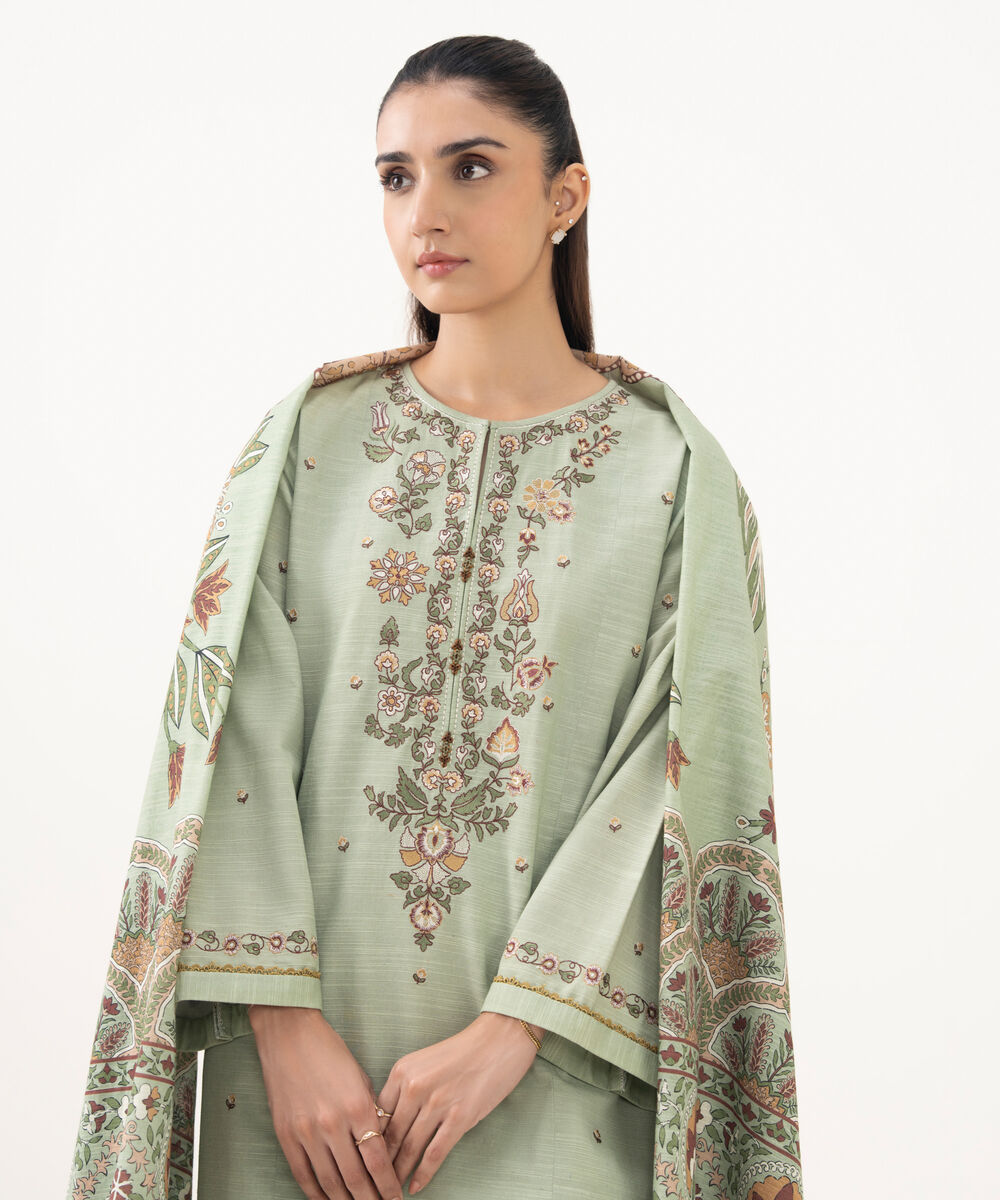 Women's Unstitched Khaddar Embroidered Green 3 Piece Suit