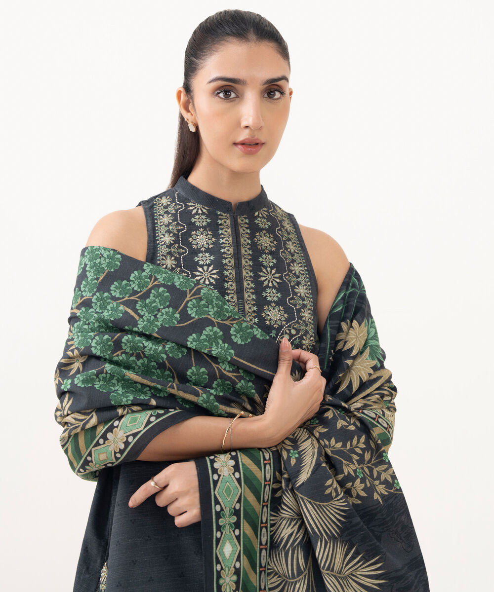 Women's Unstitched Light Khaddar Embroidered Grey 3 Piece Suit