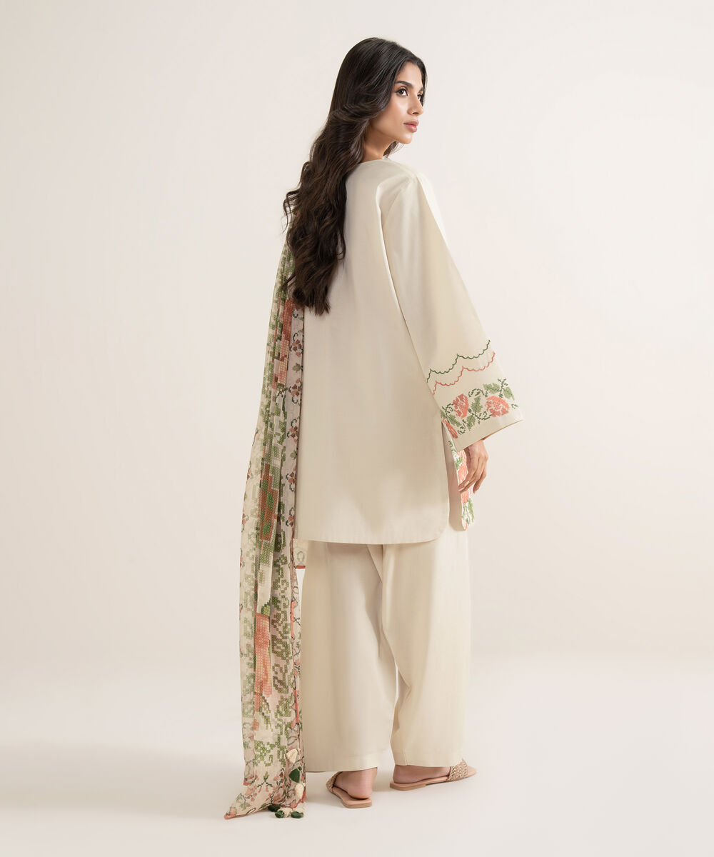 Women's Unstitched Textured Lawn Embroidered Off White 3 Piece Suit