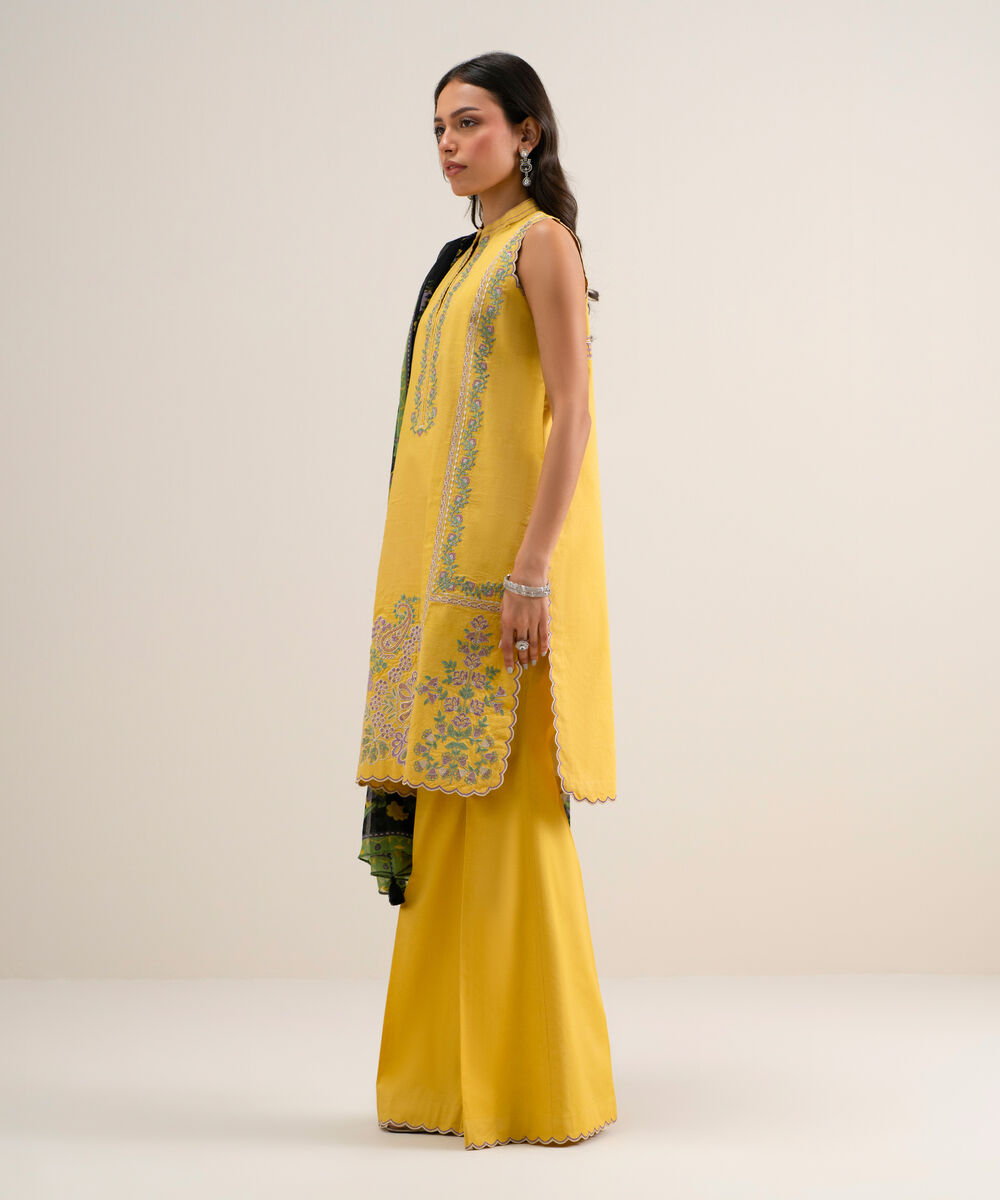 Women's Unstitched Embroidered Textured Lawn Light Yellow 3 Piece Suit