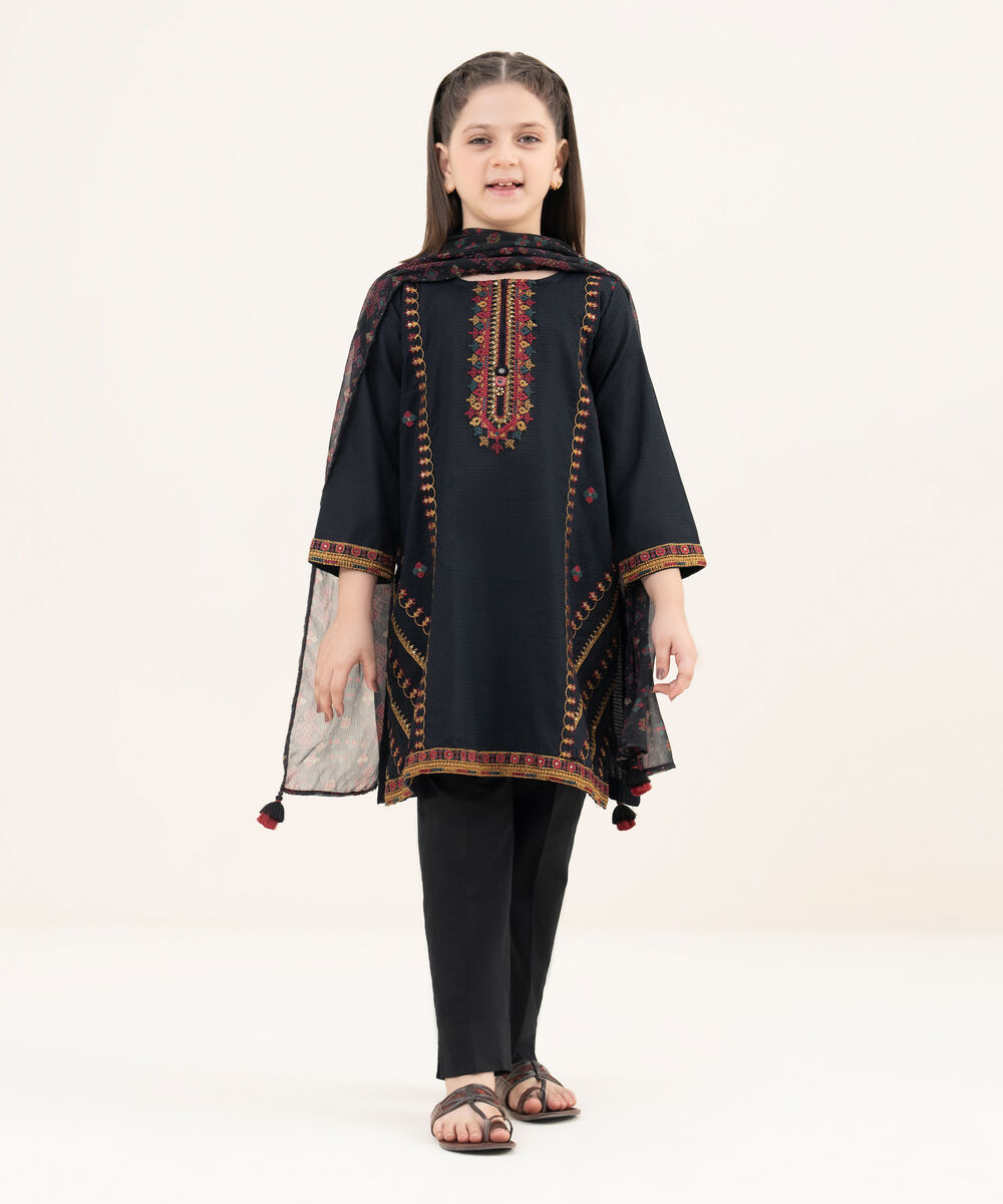Girls Two Piece Embroidered Textured Lawn Shirt Dupatta