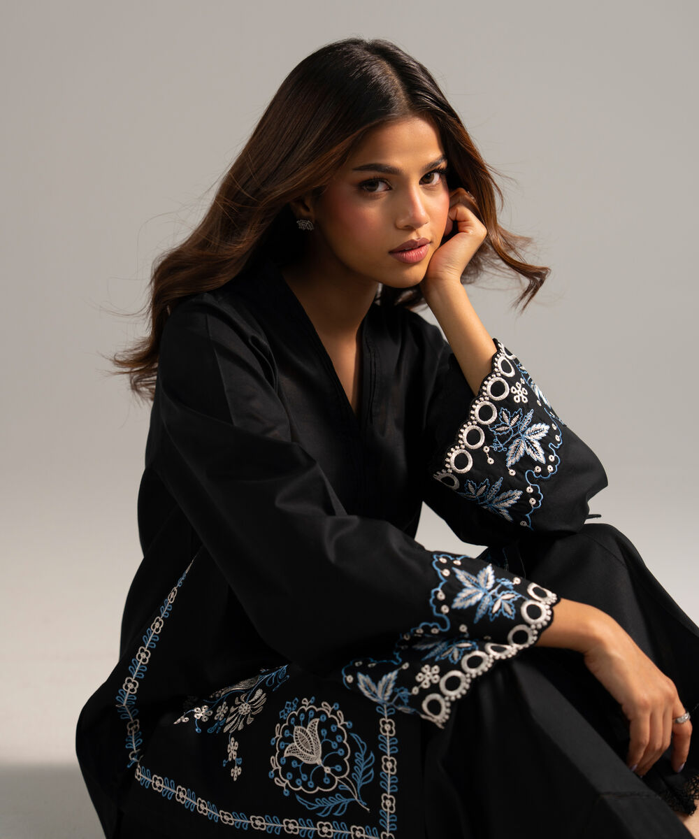 Women's RTW Crosshatch Embroidered Black Straight Shirt