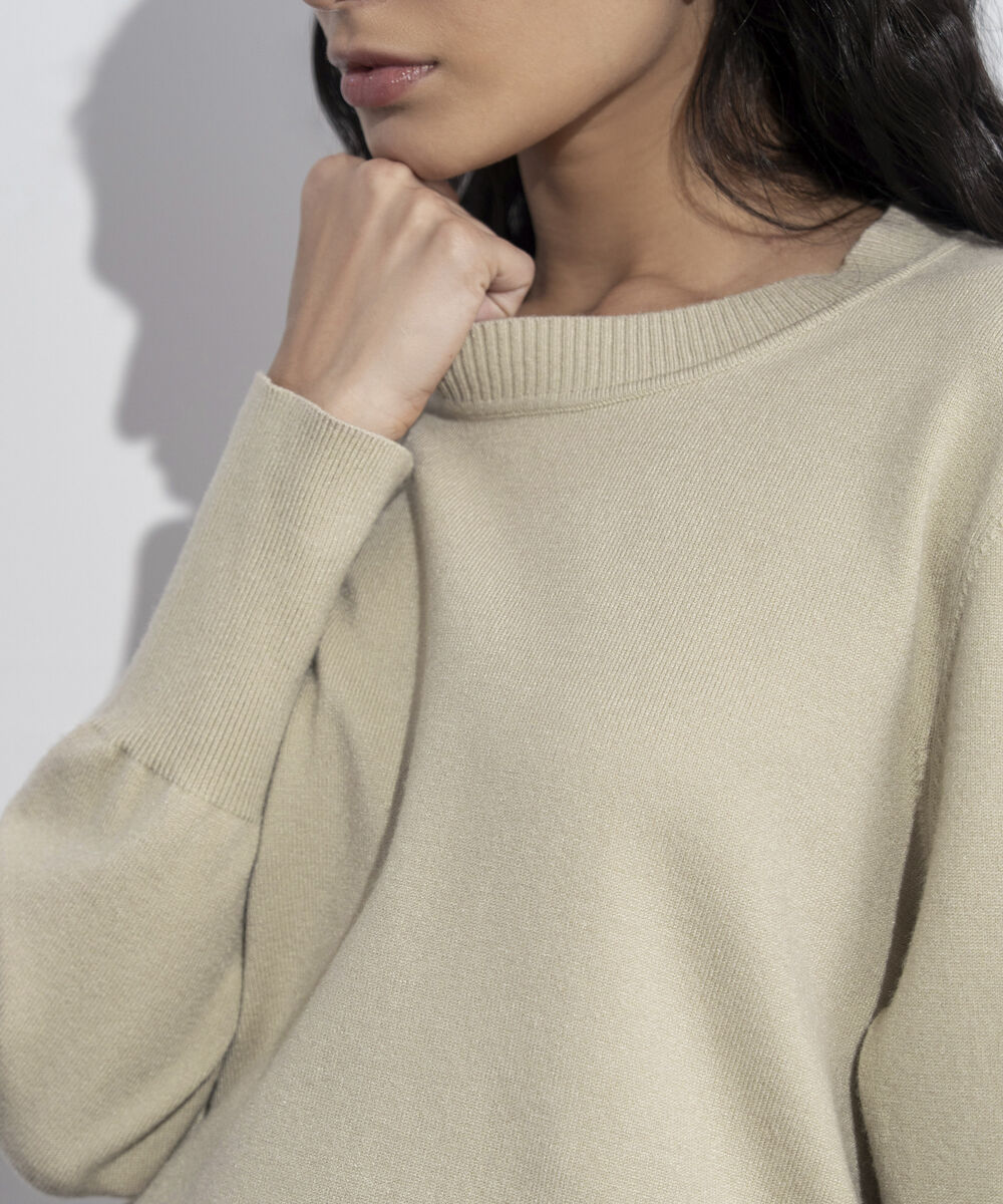 Women's Western Wear Beige Knit Sweater With Round Hem