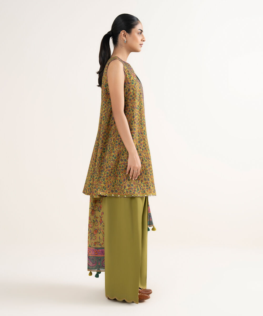 Women's Unstitched Lawn Printed Multi 3 Piece Suit