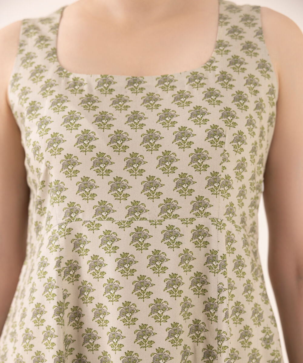 Women's Unstitched Arabic Lawn Printed Grey 3 Piece Suit