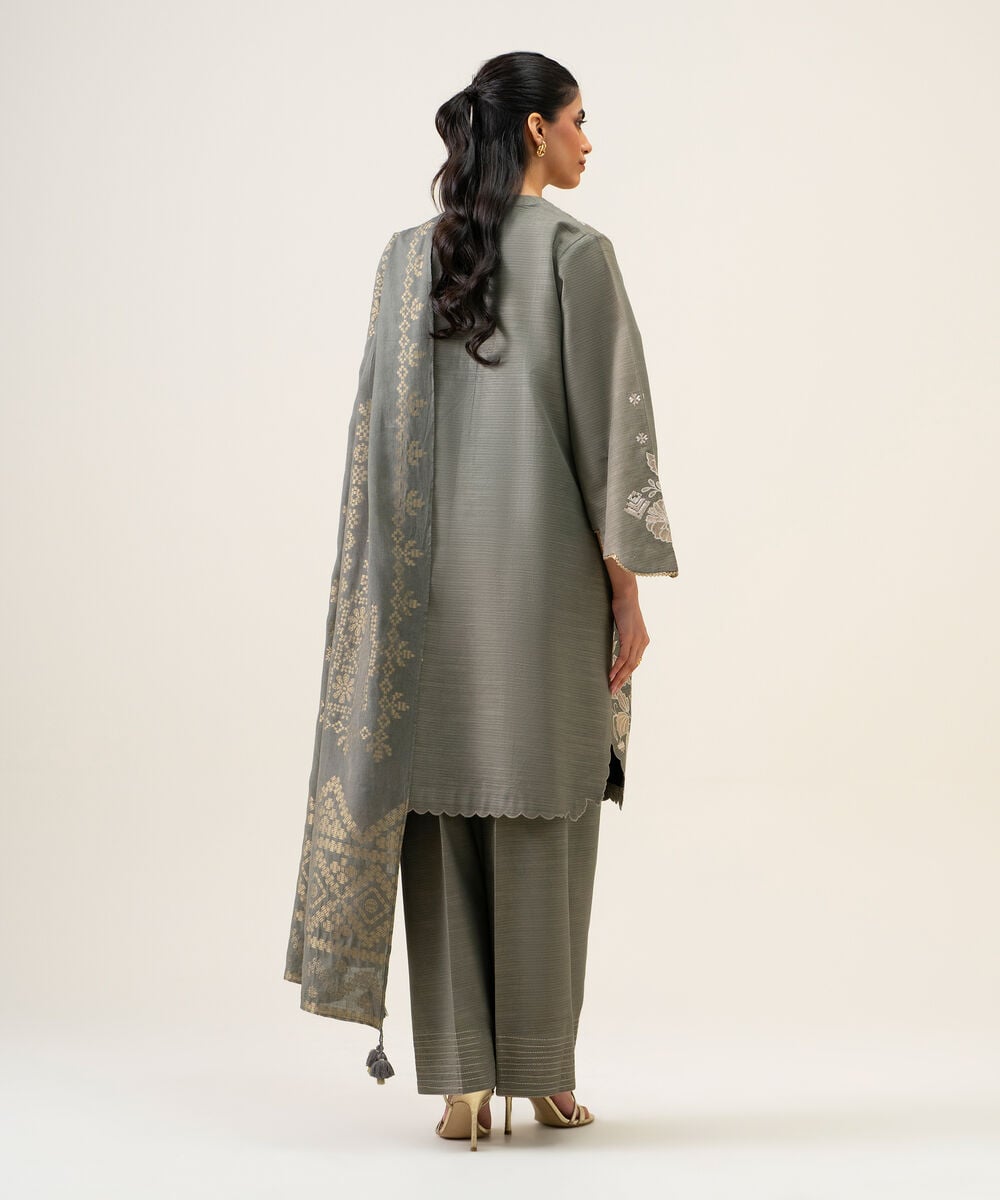 Women's Unstitched Zari Khaddar Embroidered Grey 3 Piece Suit