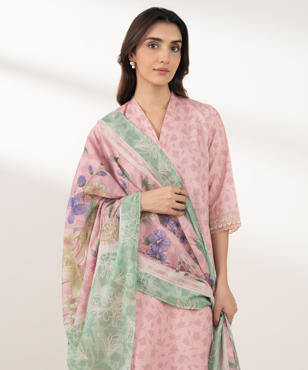 Women's Unstitched Zari Lawn Embroidered Pink 3 Piece Suit