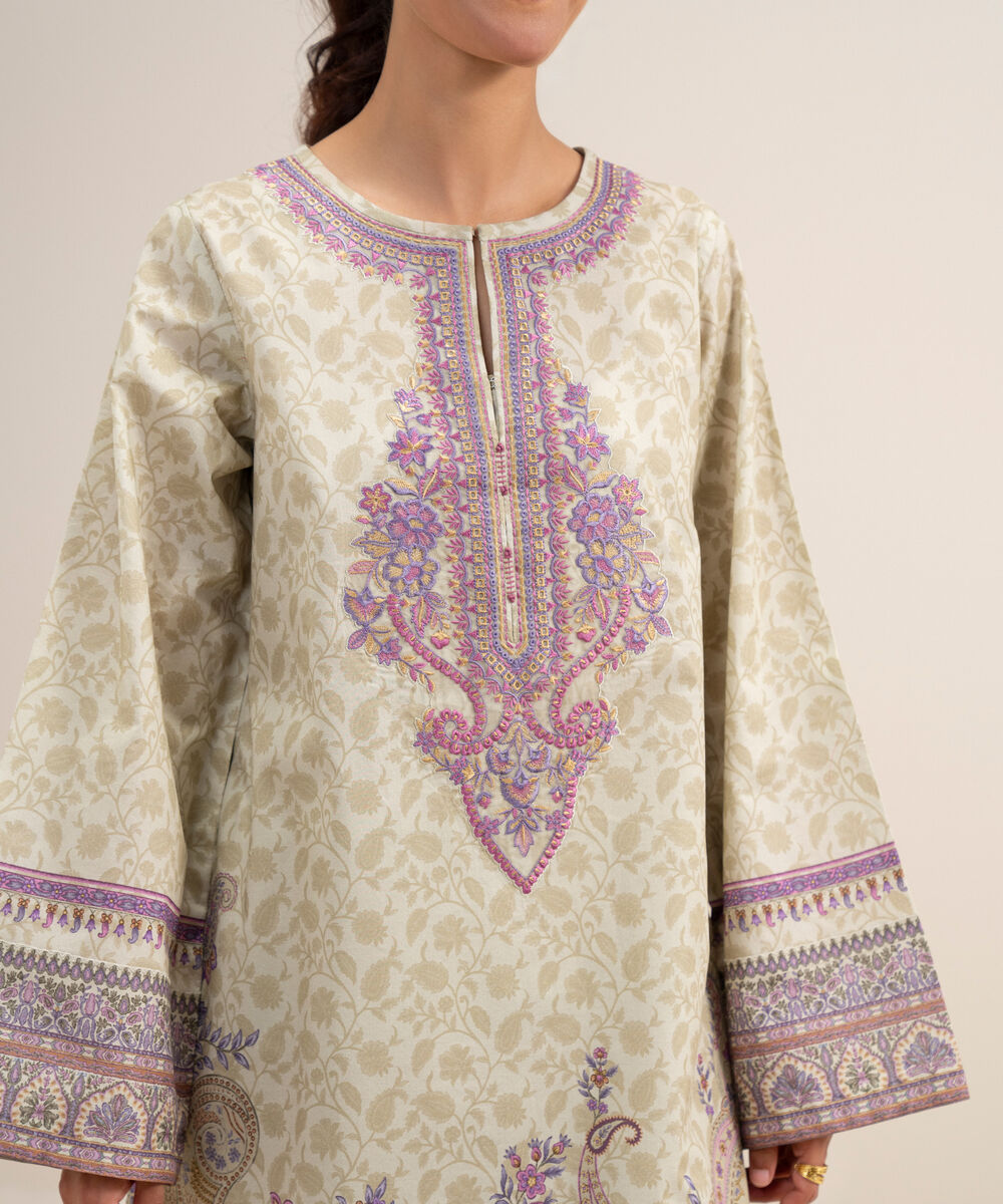 Women's Unstitched Lawn Embroidered Off White 3 Piece Suit