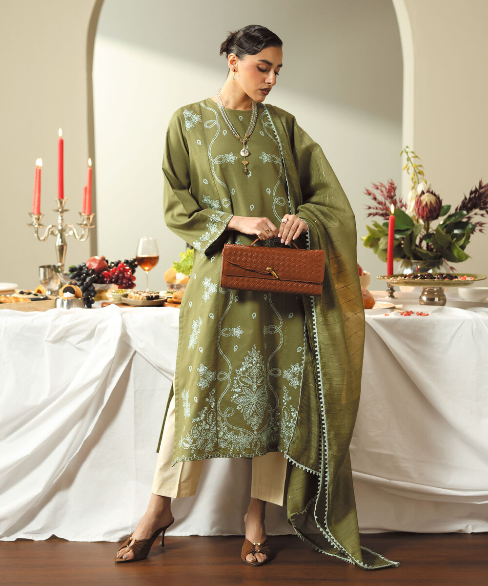 Manaar Solid Green Dupatta