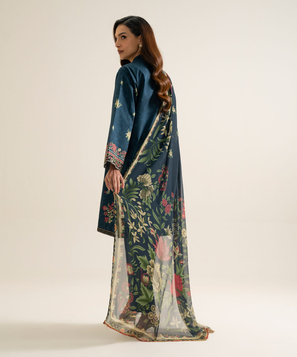 Women's Unstitched Blended Chiffon Embroidered Green 3 Piece Suit