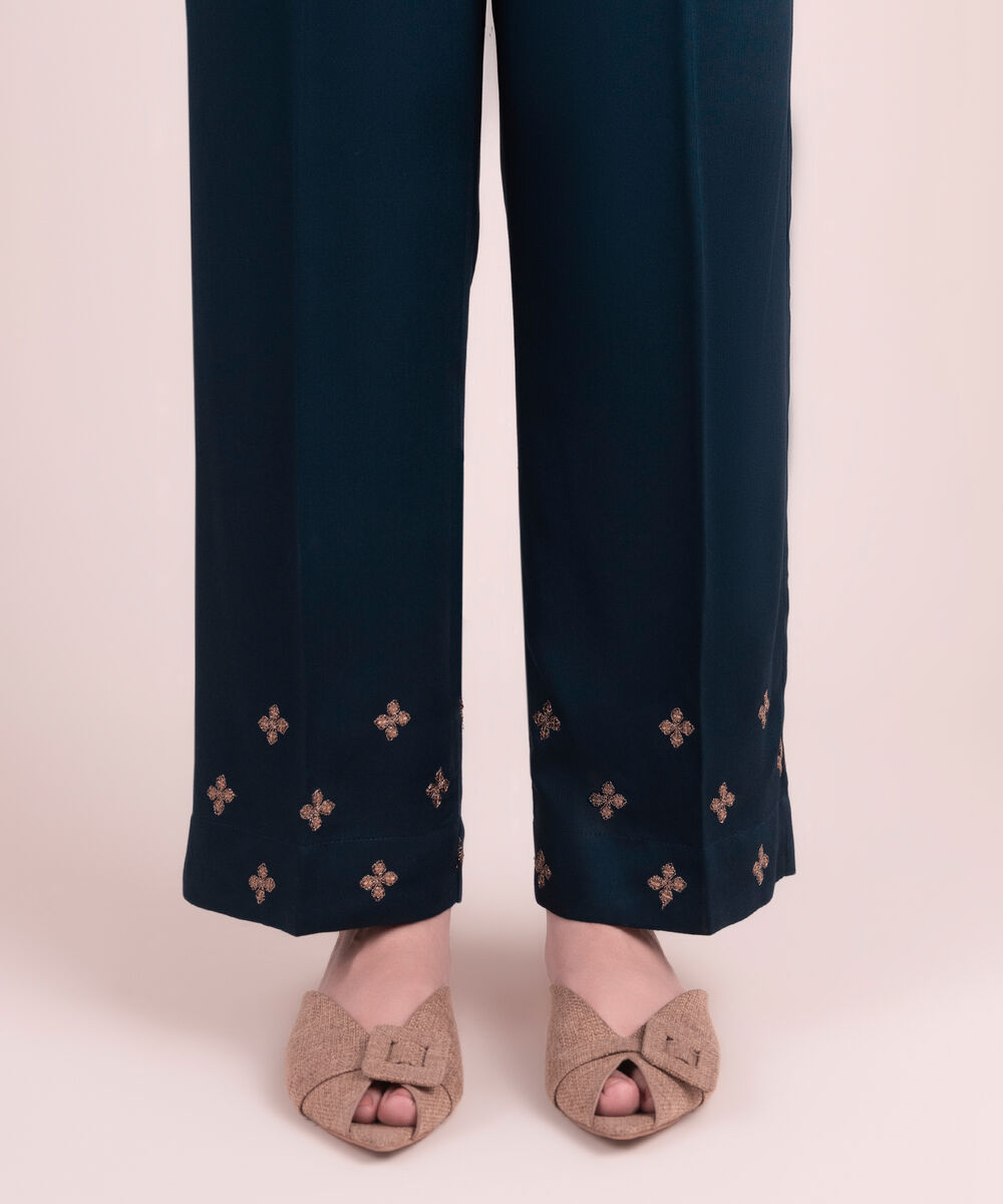 Women's RTW Bedford Embroidered Blue Straight Pants