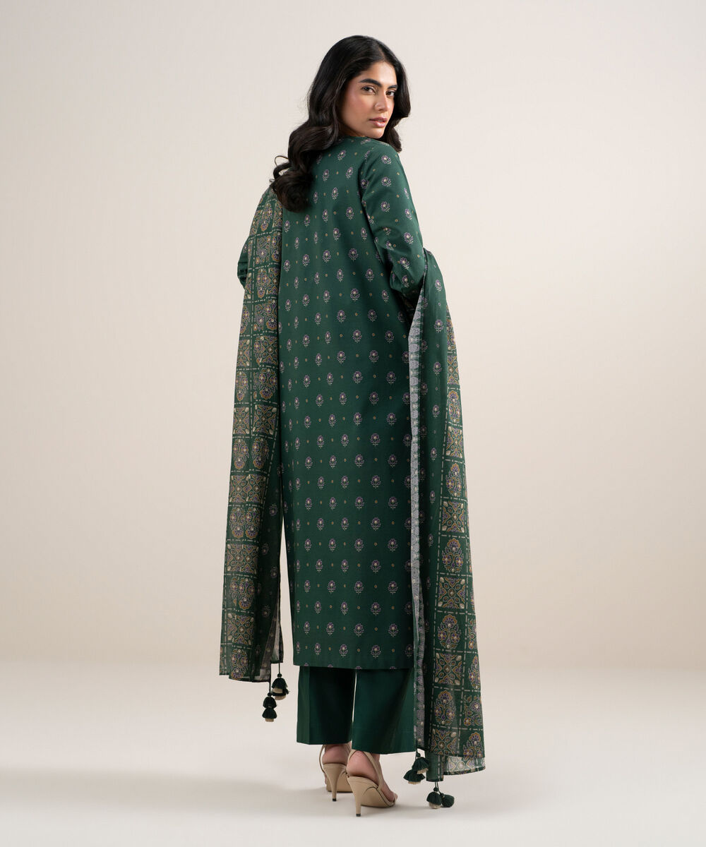Women's Unstitched Lawn Embroidered Green 3 Piece Suit