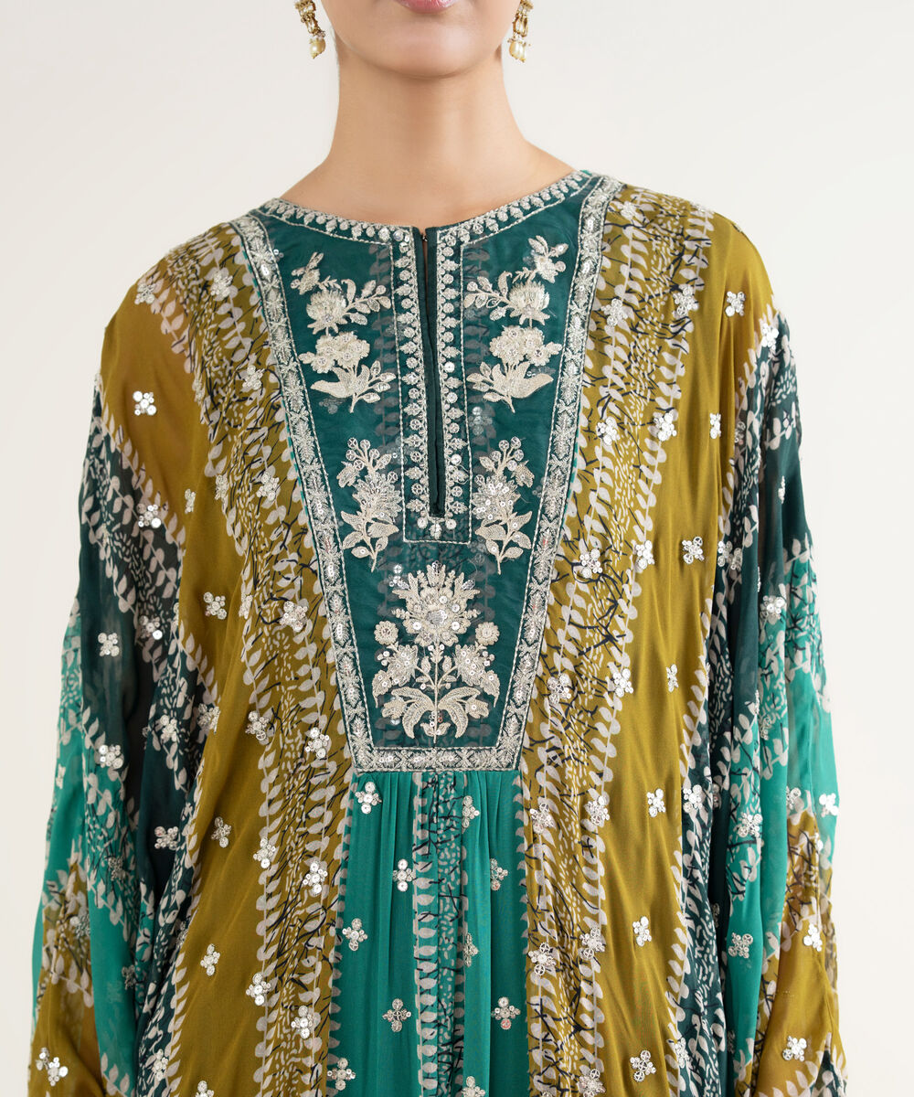 Women's RTW Bemberg Georgette Chiffon Embroidered Green 2 Piece Suit