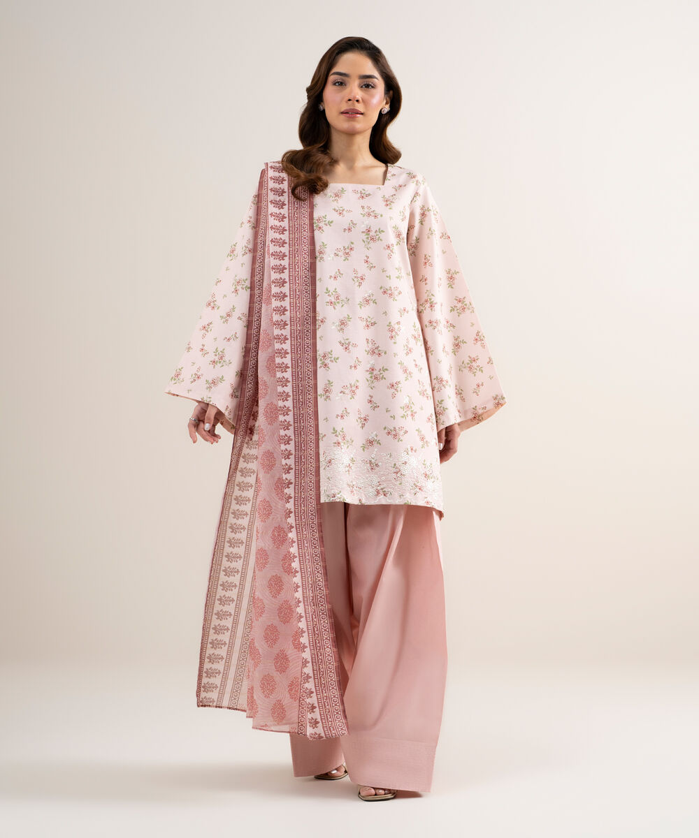 Women's Unstitched Zari Lawn Embroidered Tea Pink 3 Piece Suit