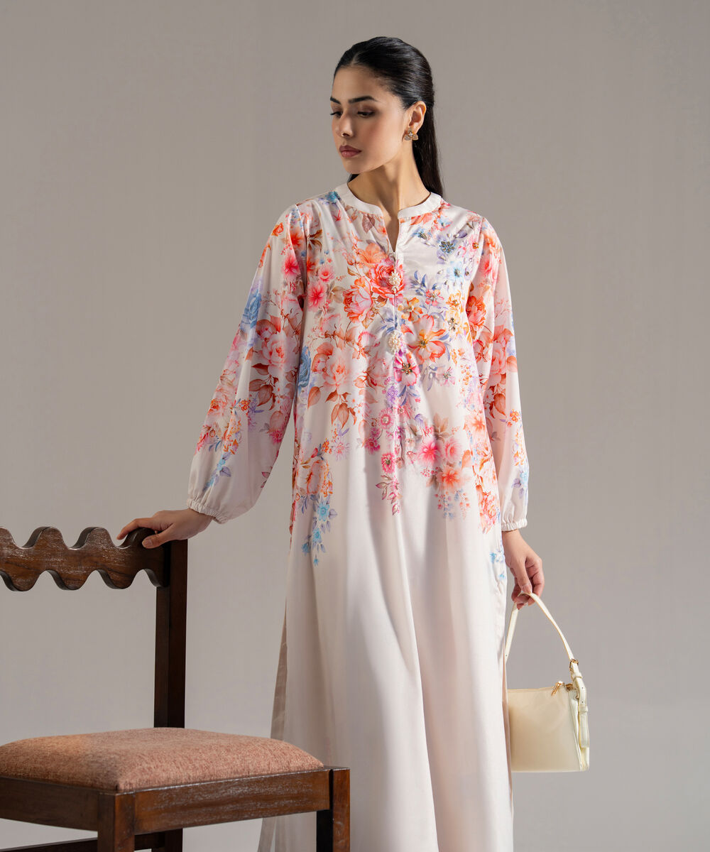 Women's RTW Printed Off White Blended Grip 2 Piece Suit