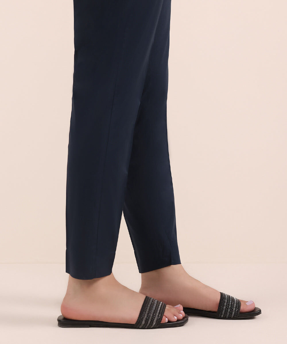 Woman - Blue Solid Cambric Cigarette Pants