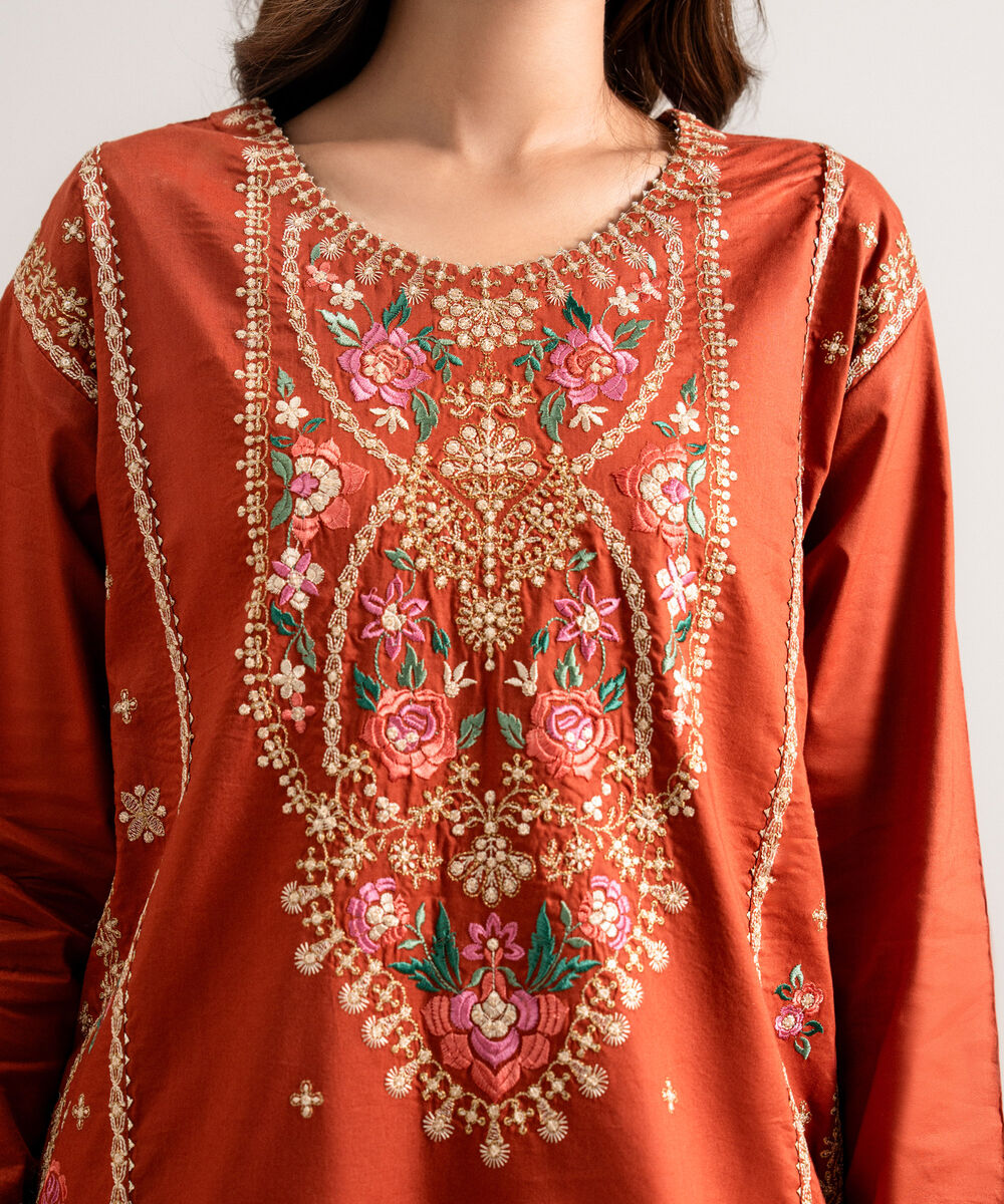 Women's Unstitched Embroidered Cotton Viscose Maroon 3 Piece Suit