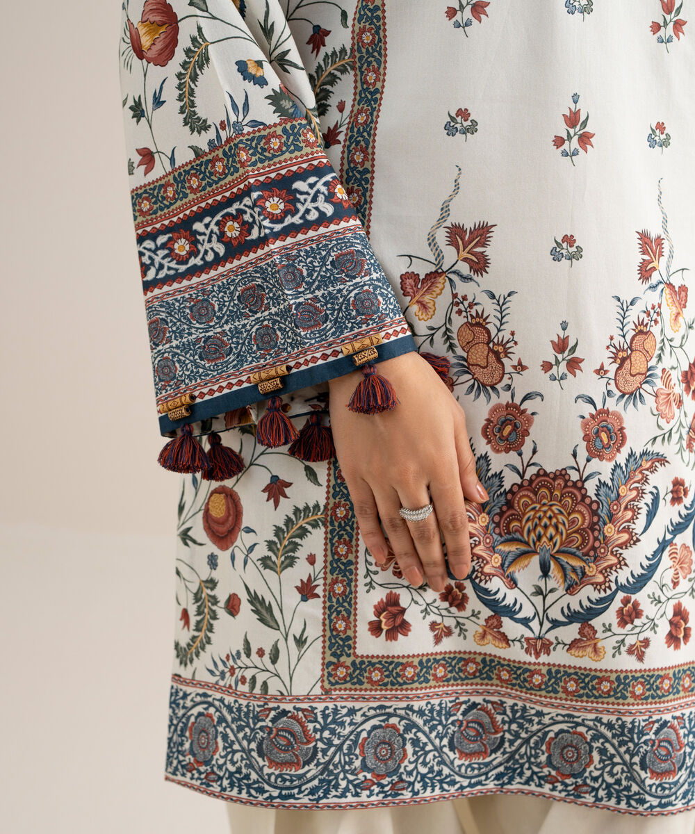 Women's Unstitched Lawn Printed Off White 3 Piece Suit
