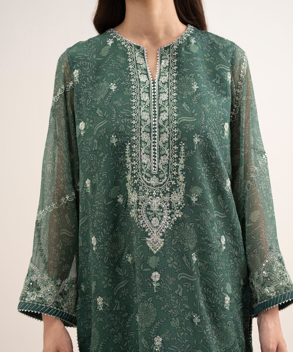 Women's Unstitched Blended Chiffon Embroidered Green 3 Piece Suit