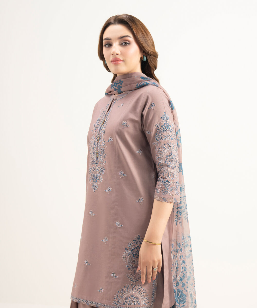 Women's Unstitched Lawn Embroidered Tea Pink  3 Piece Suit