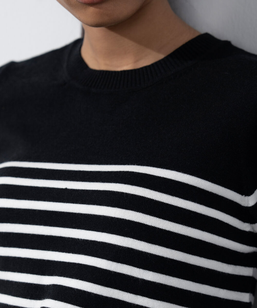 Women's Western Wear Black & White Striped Knit Sweater