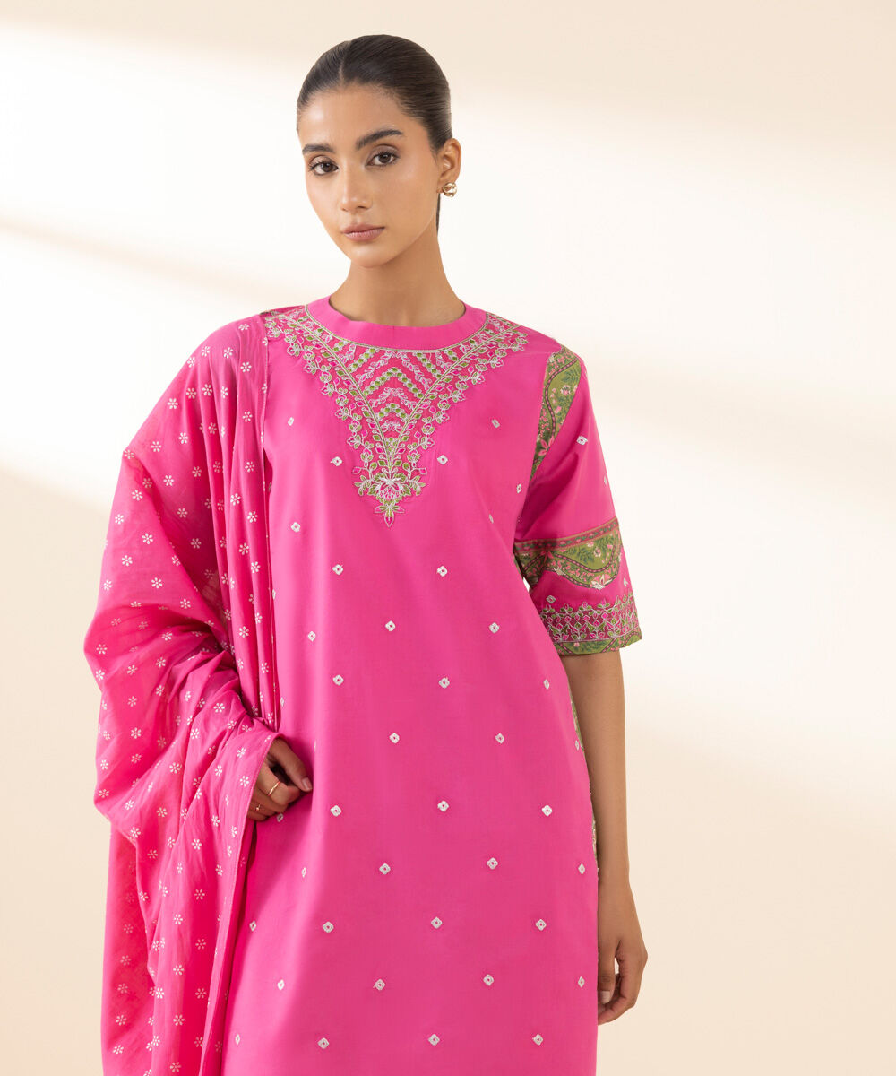 Unstitched Women's Pink Textured Lawn 3 Piece Suit