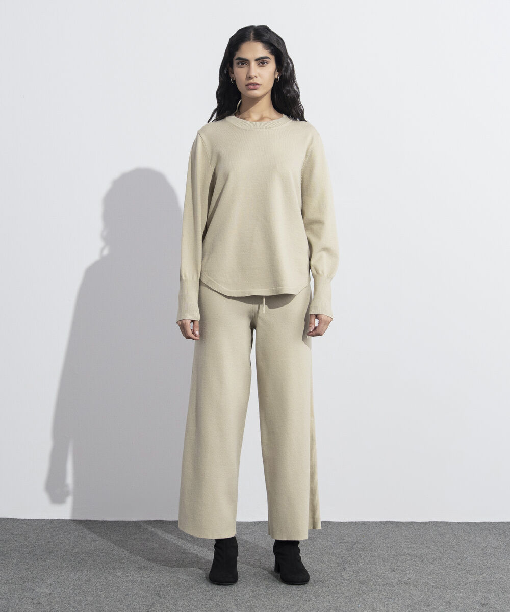 Women's Western Wear Beige Knit Sweater With Round Hem