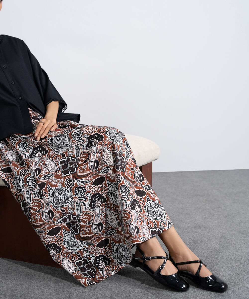 Women's Western Multi Printed Skirt With Panels Details