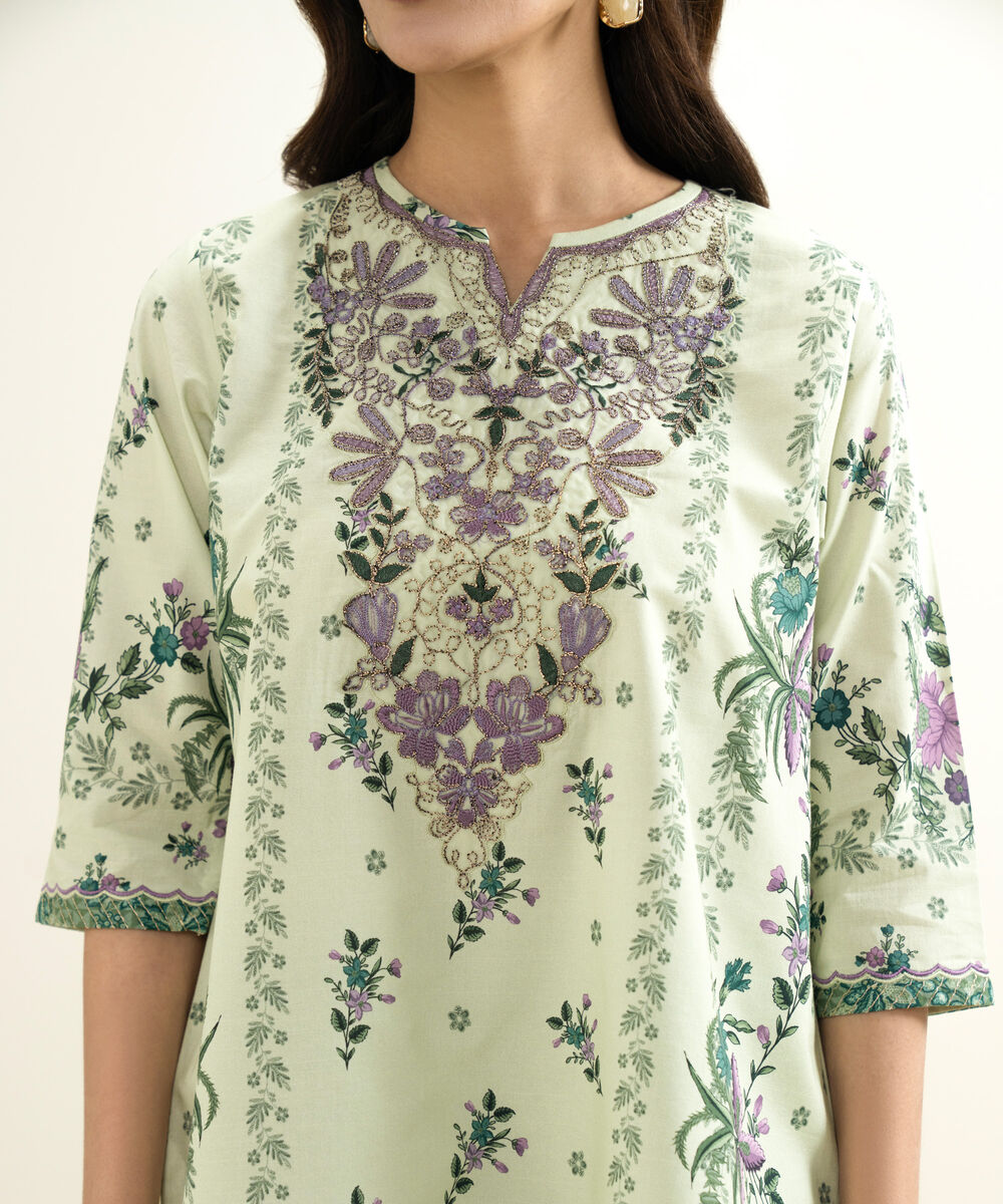 Women's Unstitched Lawn Embroidered Green 3 Piece Suit