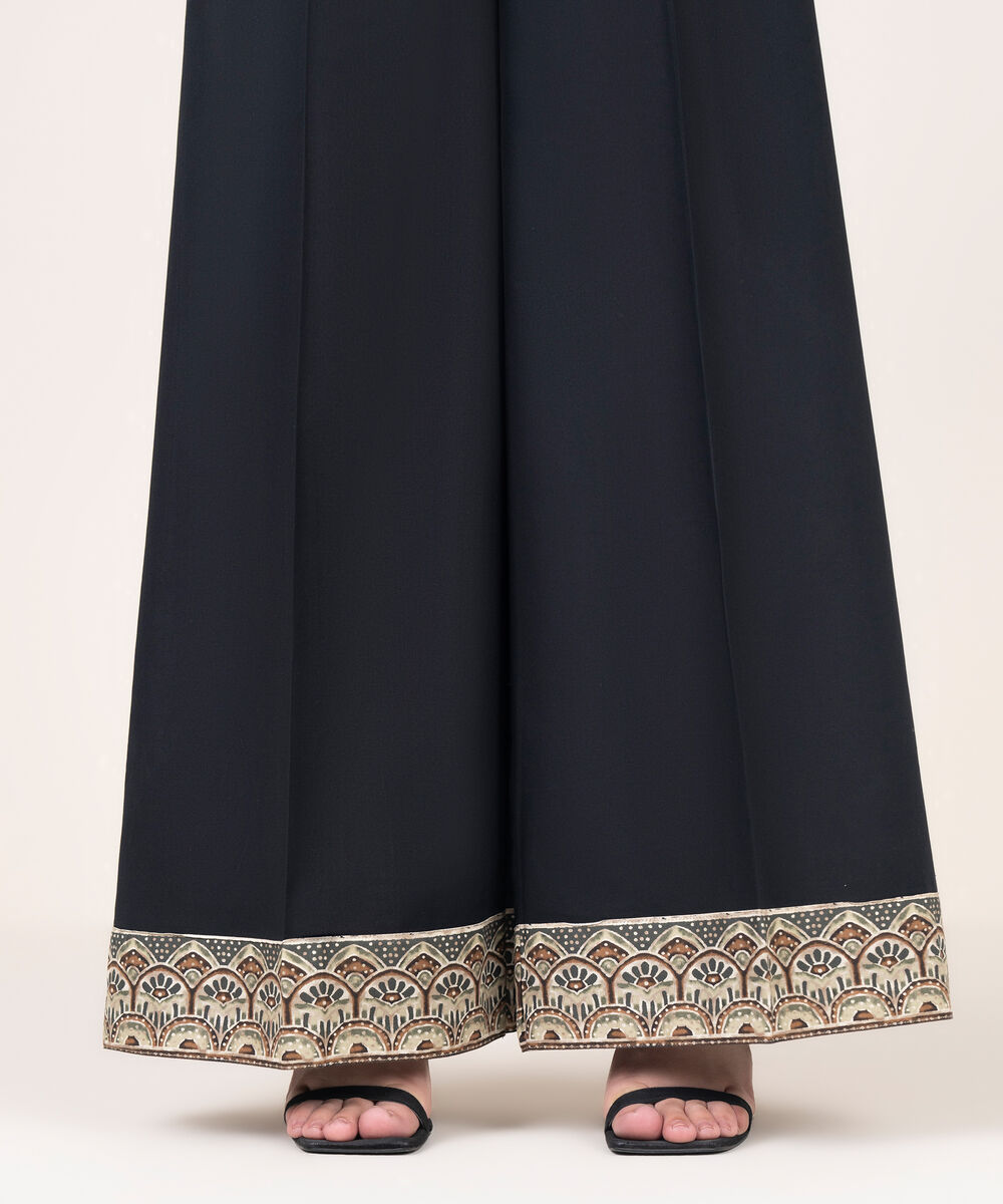 Women's RTW Viscose Linen Solid Black Flared Pants