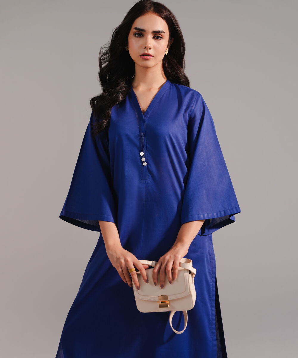 Women's RTW Crosshatch Solid Dark Blue Straight Shirt