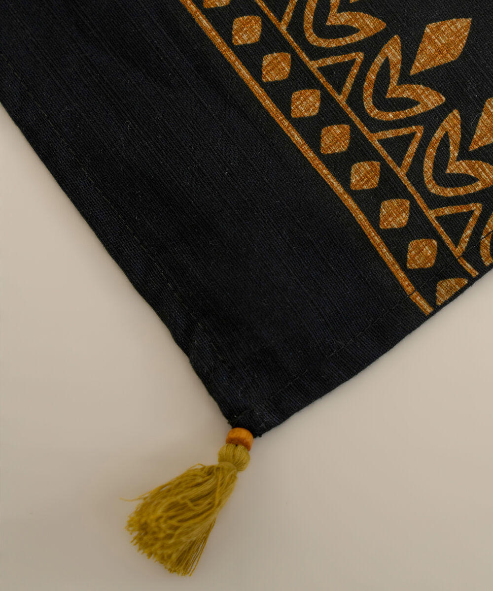 Khaddar Printed Black Dupatta