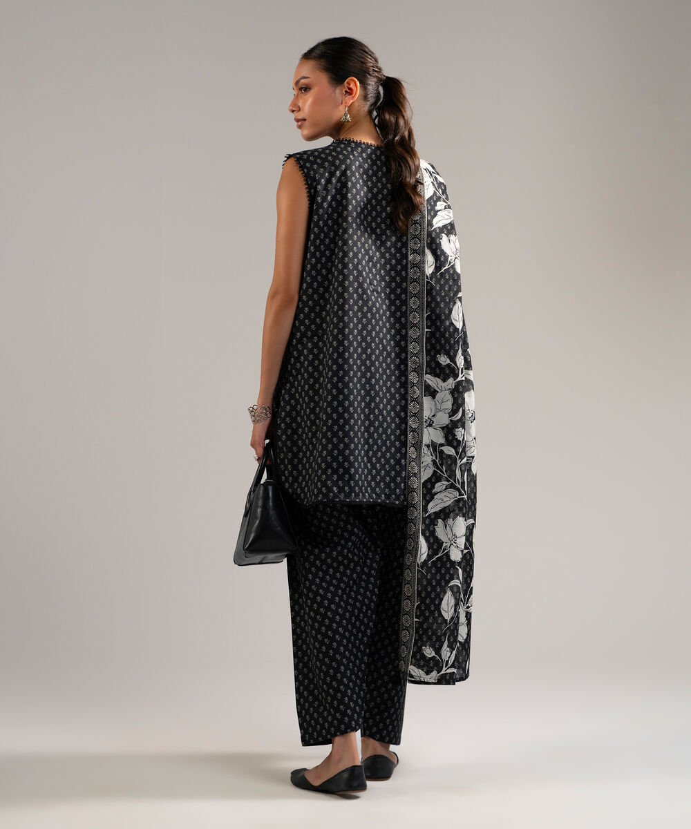 Women's RTW Slub Lawn Printed Black 3 Piece Suit