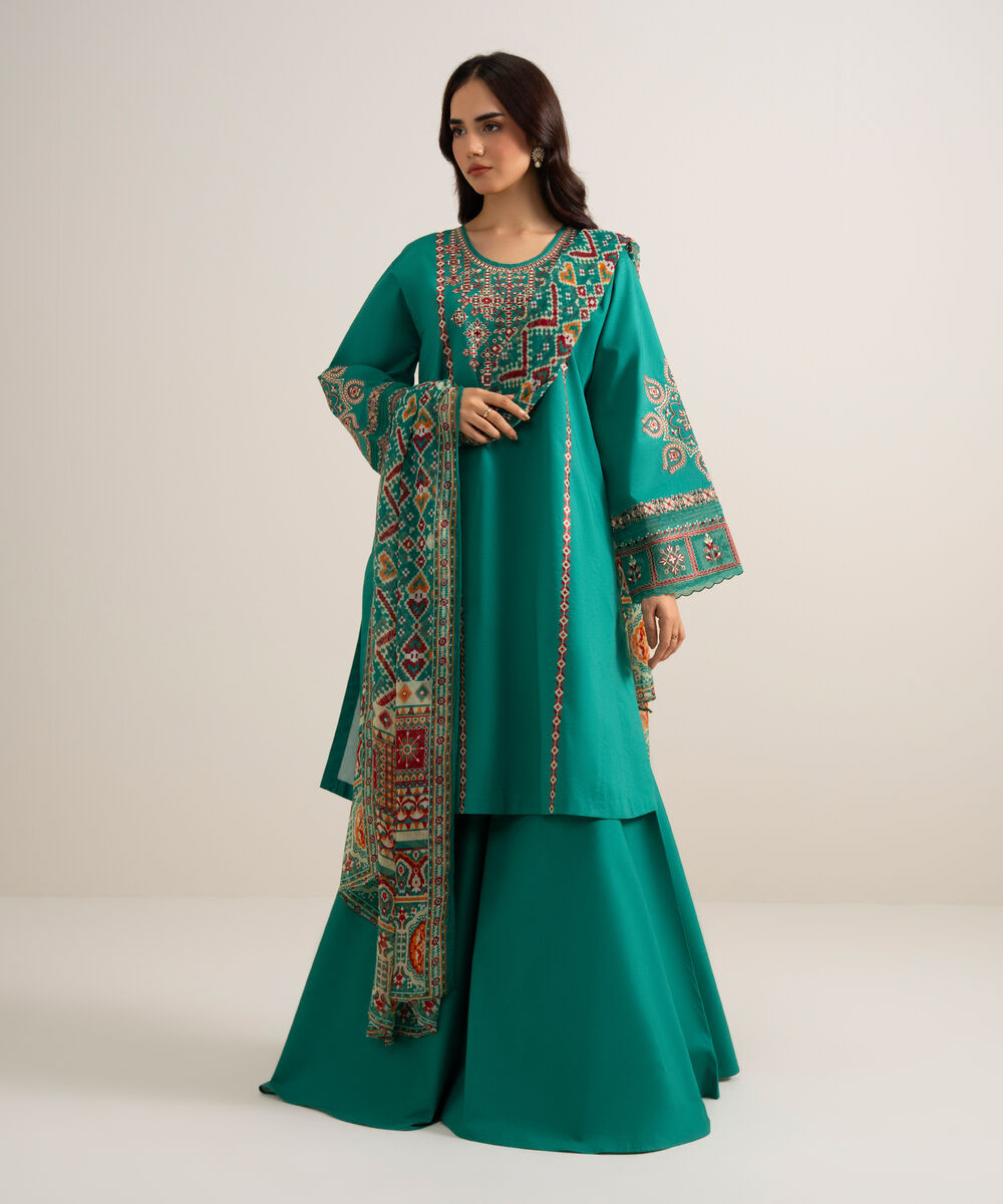 Women's Unstitched Lawn Embroidered Emerald 3 Piece Suit