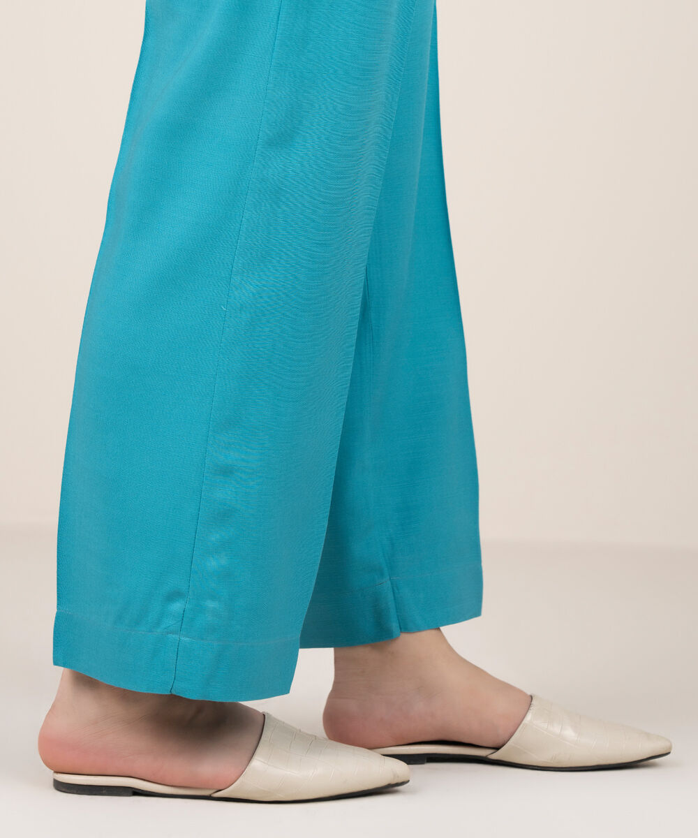 Women's RTW Herringbone Solid Blue Straight Pants